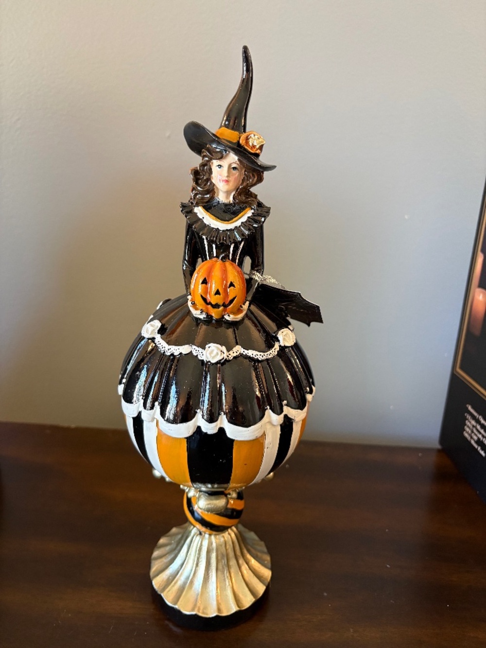 Bella Lux Resin Halloween Round Witch on Gold Pedestal with Pumpkin
